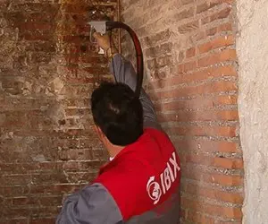 Cleaning of brick and terracotta
