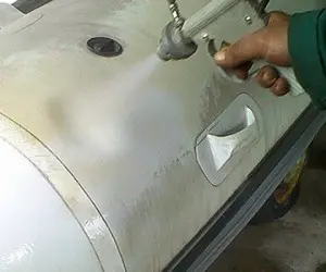 Reiniging van rubberboten en stootranden